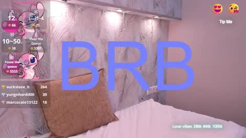 Snapshot of tracy_tay1or chatting on 12/25/24, 03:50 Tracy GMT2 Mon 3 AM - 4 PM Tue 3 AM - 4 PM Wed 3 AM - 4 PM Thur 3 AM - 4 PM Fri 3 AM - 4 PM online show from 12/25/24, 03:50