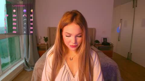 Snapshot of tracy_tay1or chatting on 06/02/26, 10:39 Tracy GMT2 Mon 3 AM - 4 PM Tue 3 AM - 4 PM Wed 3 AM - 4 PM Thur 3 AM - 4 PM Fri 3 AM - 4 PM online show from 06/02/26, 10:39