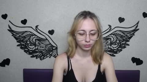 TracyLeeBB online show from 11/28/25, 11:57