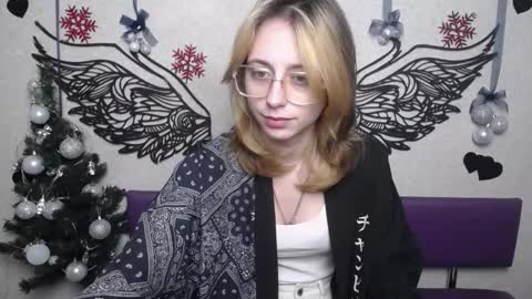 TracyLeeBB online show from 12/19/25, 06:42