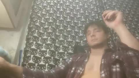 Snapshot of tradewm chatting on 11/08/25, 02:39 Trade4Life online show from 11/08/25, 02:39