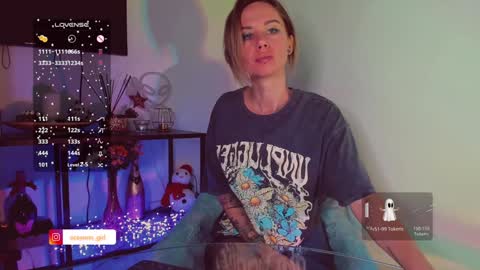 Snapshot of trafka_murafka chatting on 01/17/25, 08:33 Hey my name is Kiri Kiri online show from 01/17/25, 08:33