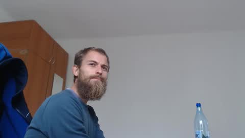 Snapshot of tralalabala chatting on 09/26/25, 08:40 Tralalabala online show from 09/26/25, 08:40