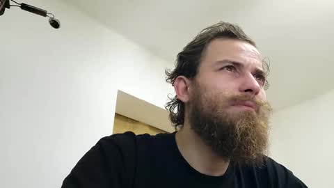 Snapshot of tralalabala chatting on 02/18/26, 08:27 Tralalabala online show from 02/18/26, 08:27