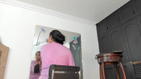 Juliana Giiraldo  online show from 10/05/25, 03:32