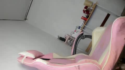 Rhiane online show from 12/02/25, 06:14