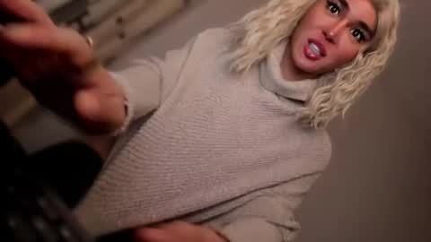 ALMIGHTY GODDESS VALENTINA online show from 10/21/25, 01:06