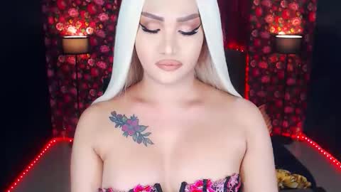 KYLIE BELLA  TS online show from 05/07/26, 01:11