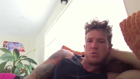 Snapshot of trash_man1989 chatting on 11/16/25, 07:19 trash_man1989 online show from 11/16/25, 07:19