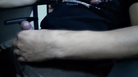 Snapshot of traveler_92 chatting on 01/31/25, 03:20 traveler_92 online show from 01/31/25, 03:20