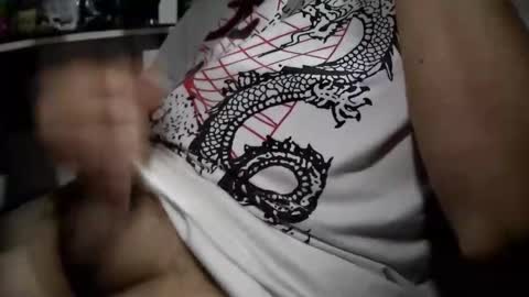 Snapshot of traveler_92 chatting on 02/05/25, 02:40 traveler_92 online show from 02/05/25, 02:40