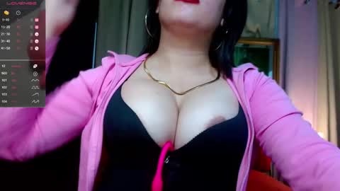travelergirl online show from 05/07/26, 03:39