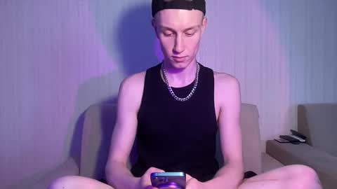 Travis online show from 04/21/26, 09:15