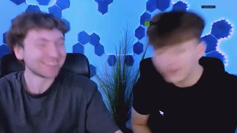 Travis online show from 03/06/26, 09:50