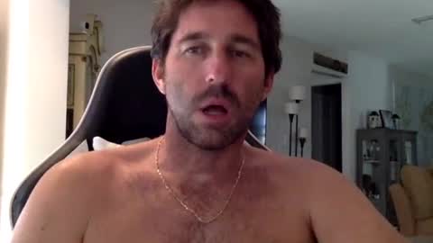 TravisKenn online show from 09/11/25, 06:52