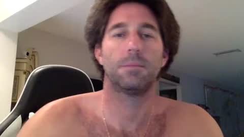 TravisKenn online show from 10/23/25, 11:42