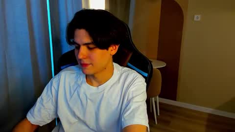 travisrivas online show from 03/06/26, 10:23