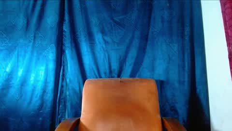 TRAV - INDEPENDENT MODEL online show from 01/09/25, 10:41