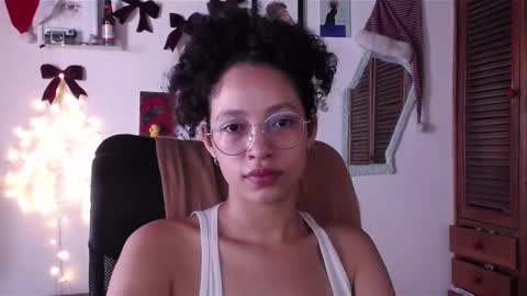 Emily online show from 12/03/24, 05:23