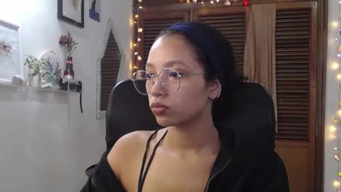 Emily online show from 01/21/25, 03:21