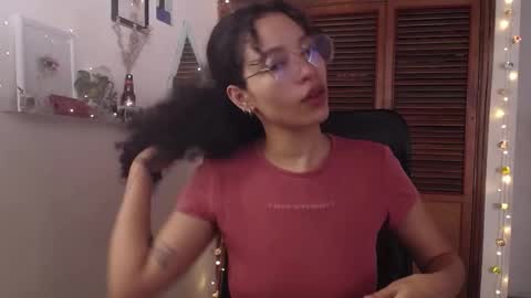 Emily online show from 03/08/25, 09:08