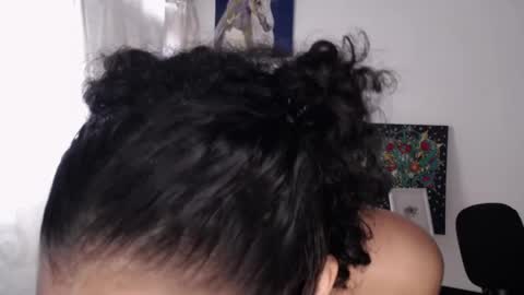 Emily online show from 04/18/26, 07:29