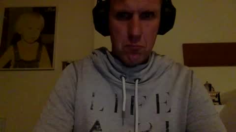 Snapshot of trebo00788 chatting on 12/29/24, 06:49 trebo00788 online show from 12/29/24, 06:49