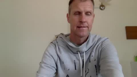 Snapshot of trebo00788 chatting on 02/09/25, 09:26 trebo00788 online show from 02/09/25, 09:26