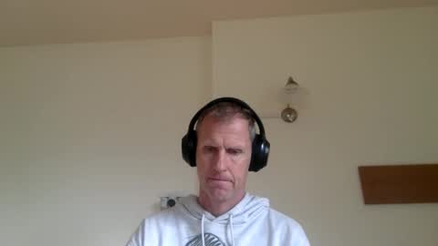 Snapshot of trebo00788 chatting on 11/01/25, 08:16 trebo00788 online show from 11/01/25, 08:16