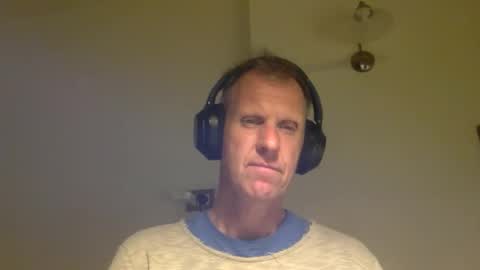 Snapshot of trebo00788 chatting on 05/29/26, 08:18 trebo00788 online show from 05/29/26, 08:18
