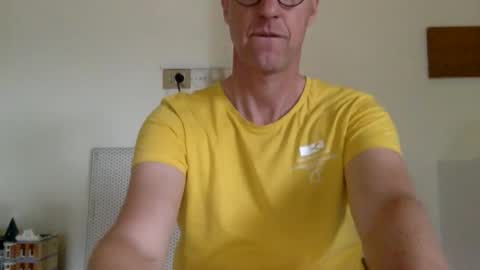 Snapshot of trebo00788 chatting on 06/02/26, 07:54 trebo00788 online show from 06/02/26, 07:54