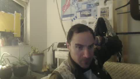 TreeHugger queer online show from 12/02/25, 07:03