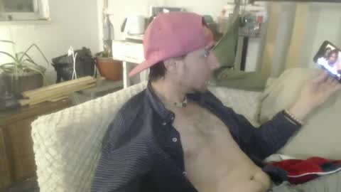 TreeHugger queer online show from 12/18/25, 03:34