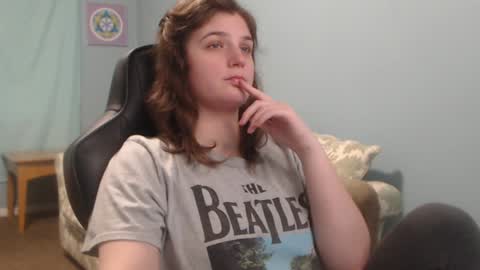 TreeJeanne online show from 12/15/24, 07:21