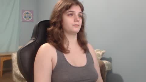 TreeJeanne online show from 12/17/24, 04:32