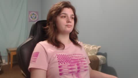 TreeJeanne online show from 12/20/24, 01:43