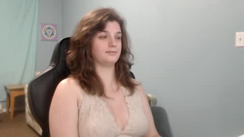 TreeJeanne online show from 02/19/25, 01:06