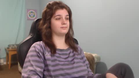 TreeJeanne online show from 02/28/25, 01:03