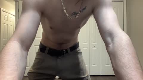 Snapshot of treeman817 chatting on 12/09/24, 02:39 treeman817 online show from 12/09/24, 02:39