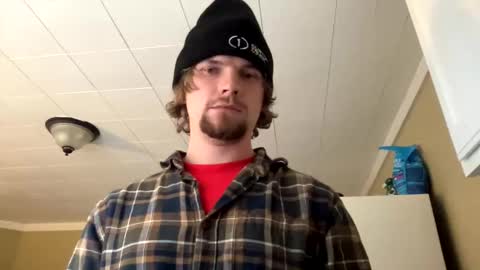 Snapshot of treeman817 chatting on 10/29/25, 02:30 treeman817 online show from 10/29/25, 02:30