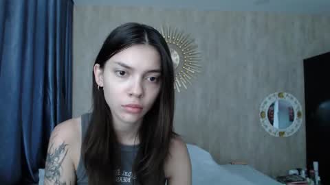 Sarah And Jon online show from 12/26/24, 03:06