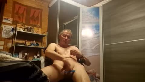 Snapshot of trekkertje12345 chatting on 03/05/26, 05:42 trekkertje12345 online show from 03/05/26, 05:42