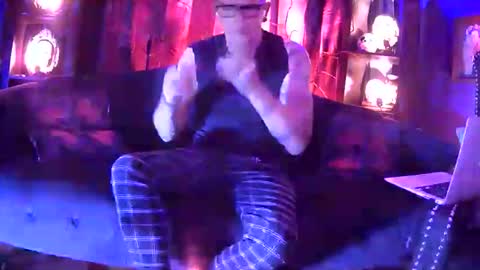 Snapshot of trent_pounder chatting on 04/26/26, 10:13 Trent Pounder online show from 04/26/26, 10:13