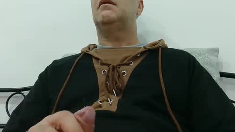 trevido4u online show from 04/23/26, 02:46