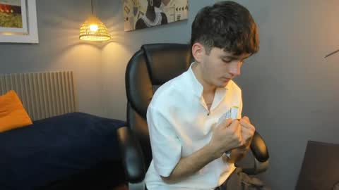 trevor_mob online show from 04/19/26, 06:10