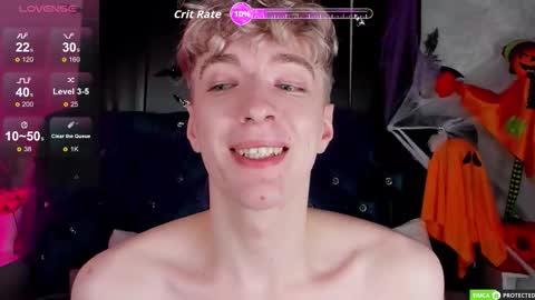 TrevorBenson online show from 10/27/25, 06:06