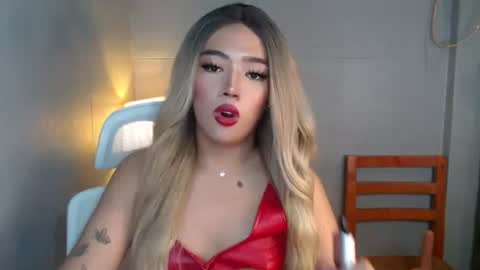 Snapshot of trexie_fucks15 chatting on 12/15/25, 12:53 trexie_fucks15 online show from 12/15/25, 12:53