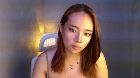 trexie_fucks15 online show from 04/18/26, 12:25