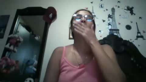 triana_bell online show from 10/20/25, 01:39