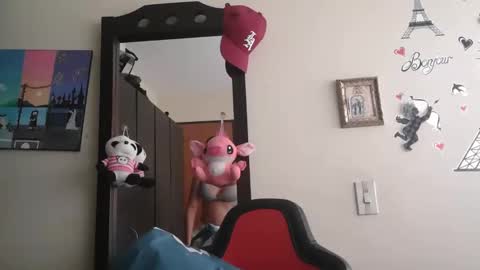 triana_bell online show from 05/25/26, 05:30